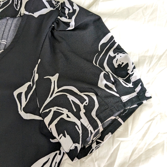 Chetta B short sleeve scoop neck summer dress womens Size 8 Black White Floral - Picture 6 of 12